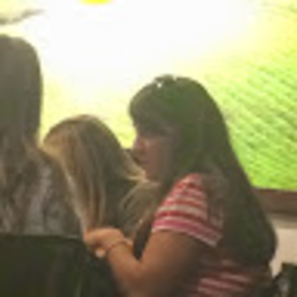 Meet your Posher, Erica - Picture 1 of 1